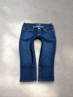 Y2K Guess Jeans Dark Wash Capris Pink Button & G Logo